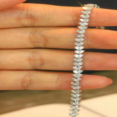 18K anpassbares Tennissarmband mit Laborausgewachsenem Diamant und vollem Diamant-Wassertropfen